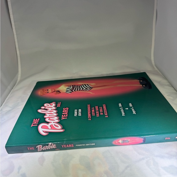 The Barbie Doll Years A Comprehensive Listing & Value Guide -Dolls & Accessories - Picture 2 of 4